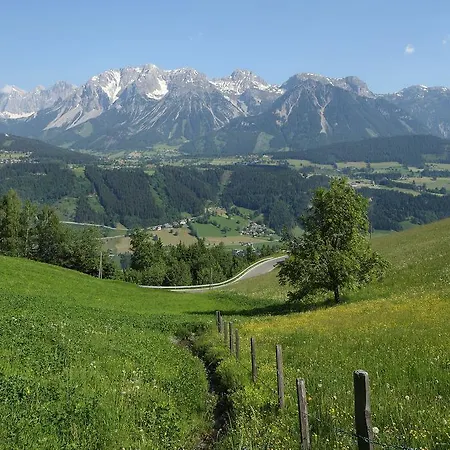 Alm Planai シャレー